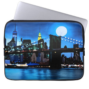 Capa Para Notebook Ponte Brooklyn sob lua cheia