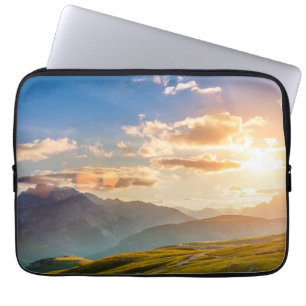 Capa Para Notebook Por do sol nas montanhas