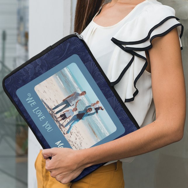 Capa Para Notebook Presente no Dia das Mães de Texto Personalizado Ch (Criador carregado)