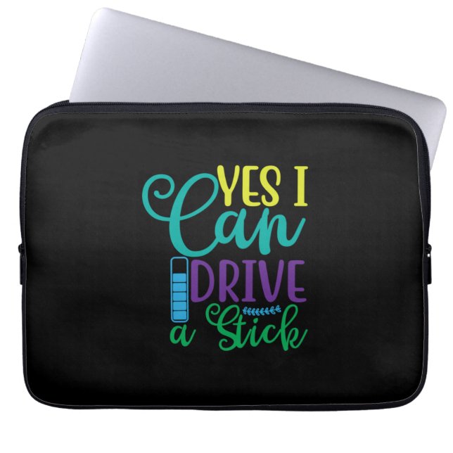 Capa Para Notebook Presente no Halloween Sim Posso Dirigir Um Pau (Frente)
