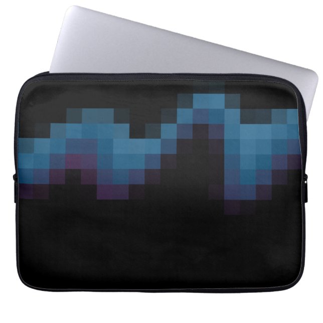 Capa Para Notebook Preto com quadrados azuis escuro e roxos em uma (Frente)
