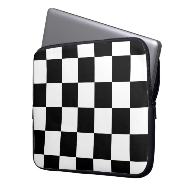 Capa Para Notebook Preto e branco Checkered (Frente Esquerda)