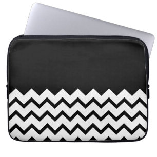 Capa Para Notebook Preto e branco. O ziguezague da parte, peça o