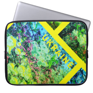 Capa Para Notebook Primavera floresce e cores ucranianas