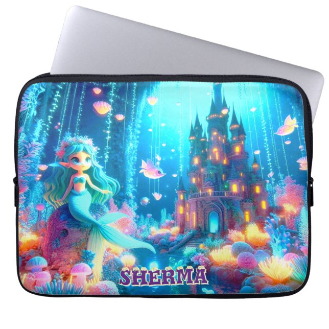 Capa Para Notebook Profundidades Místicas - Sereia Chibi e Jardim Bri (Frente)