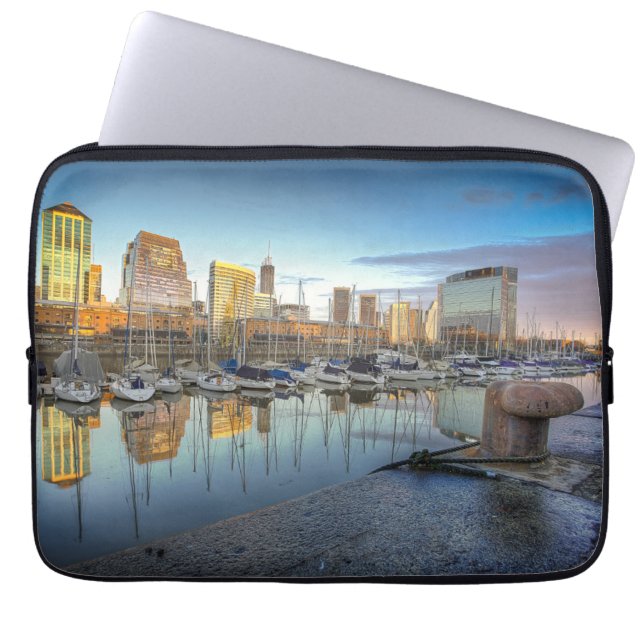 Capa Para Notebook Puerto Madero (Frente)