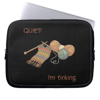 Capa Para Notebook QUIET! I'm tinking.