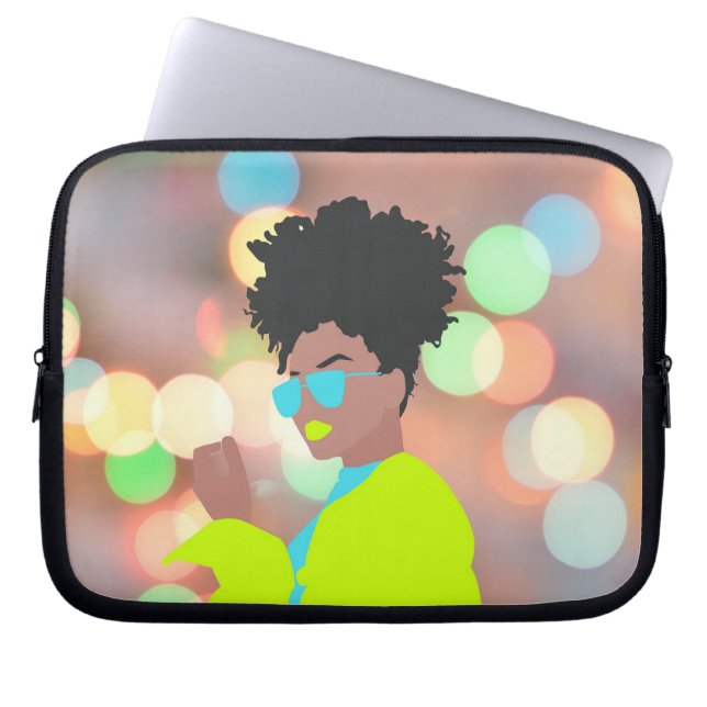 Capa Para Notebook Rainha Dançante. (Frente)