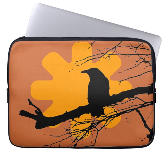 Capa Para Notebook Raven em um galho e sol, castanho, amarelo (Frente)
