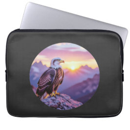 Capa Para Notebook Realistic Eagle on Rock – Majestic Wildlife Scene