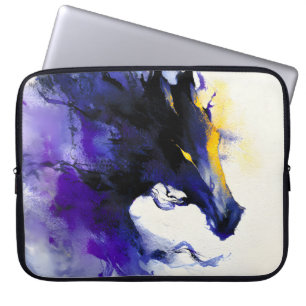 Capa Para Notebook Retrato de Cavalo Preto em Aquarela Abstrata