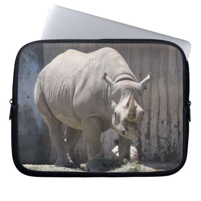 Capa Para Notebook Rinoceronte (Frente)