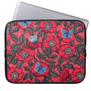 Capa Para Notebook Rosa de cão e borboletas em vermelho e azul