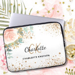 Capa Para Notebook Rosa gold floral dourado - nome do monograma da br<br><div class="desc">Um fundo branco na moda. Decorados com ouro rosa,  floral cor-de-rosa-d'água,  rosa,  verde de eucalipto e cinzas de ouro. Personalize e adicione seu primeiro nome,  iniciais do monograma e nome do cheio. O nome é escrito com um script de estilo manuscrito.</div>