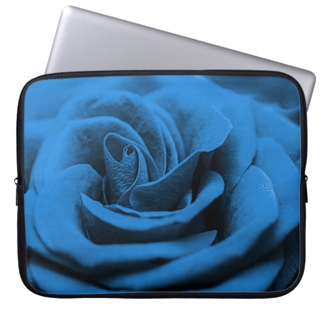 Capa Para Notebook Rosa vermelha azul próxima, macrobeleza. (Frente)