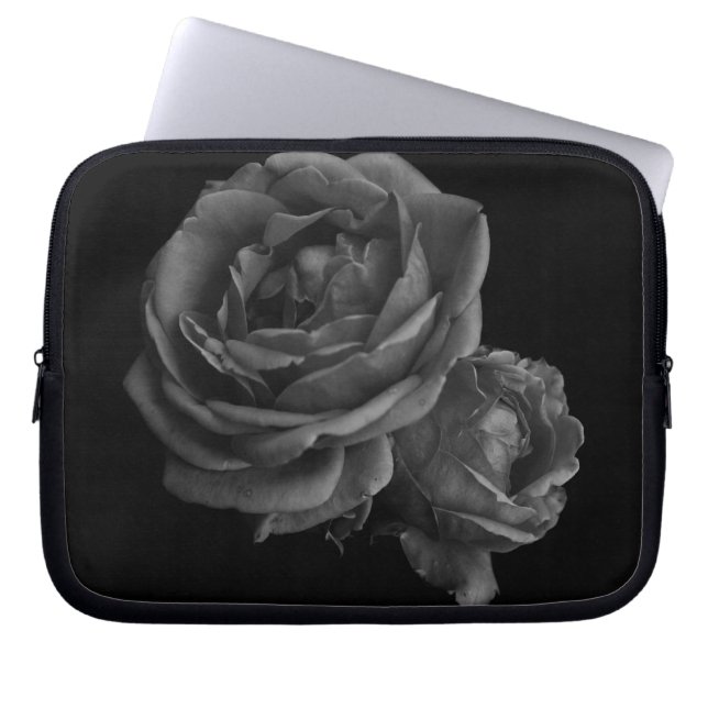 Capa Para Notebook Rosáceas Negras Góticas Românticas (Frente)