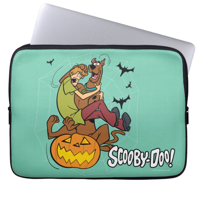 Capa Para Notebook Scooby-Doo e Shaggy Halloween Fright (Frente)