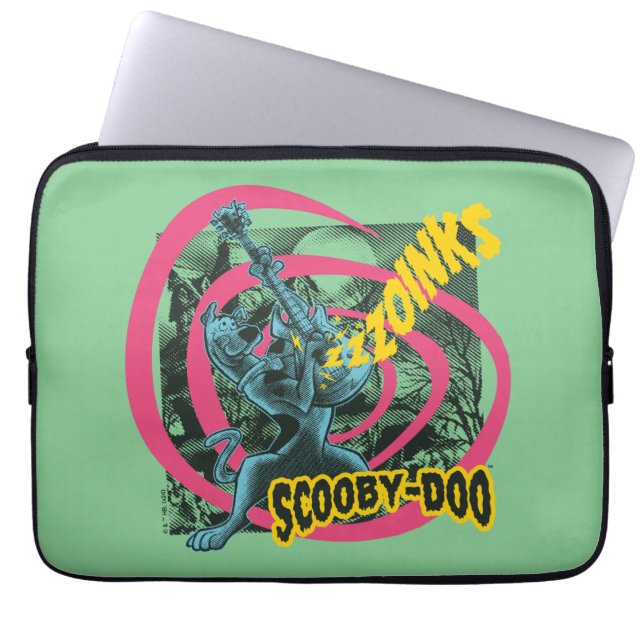 Capa Para Notebook Scooby-Doo Zoinks Punk Guitar Graphic (Frente)