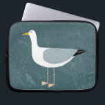 Capa Para Notebook Seagull em Permanente<br><div class="desc">Uma gaivota atada ao lado do oceano. Perfeito para quem ama pássaros e costa.</div>