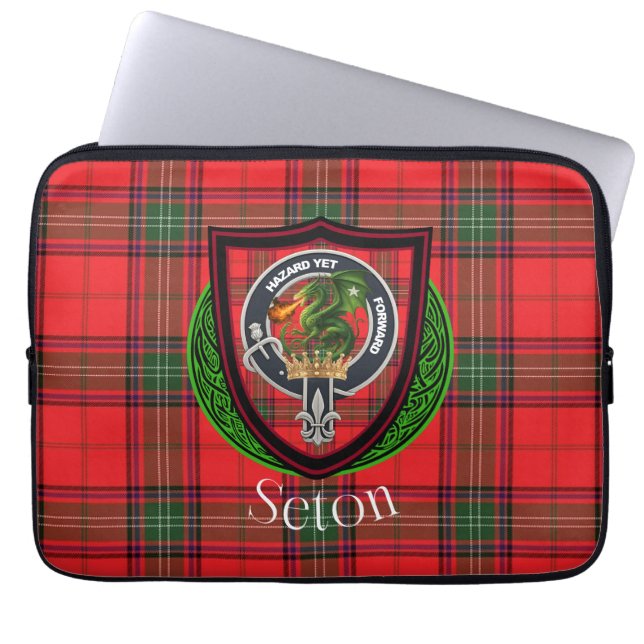 Capa Para Notebook Seton Scottish Clan Tartan and Crest  (Frente)