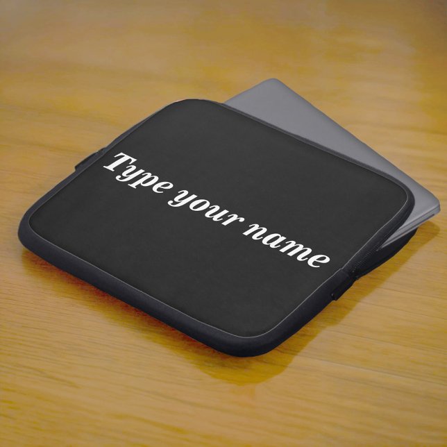 Capa Para Notebook Seu Nome na Capinha de Laptop Preta (Black laptop sleeve with your name)
