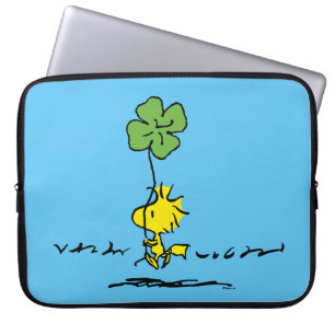 Capa Para Notebook Shamrock de Carregando de Woodstock