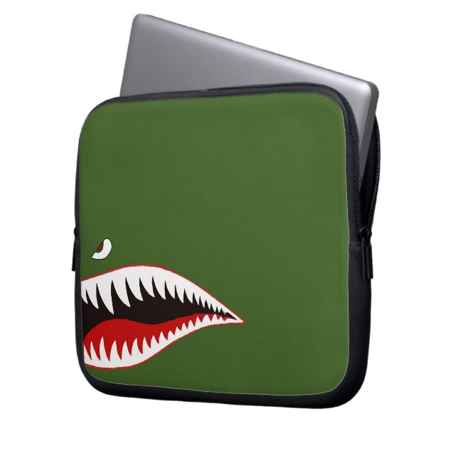 Capa Para Notebook Sharkmouth (Frente Esquerda)