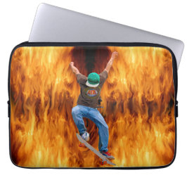Capa Para Notebook Skateboarder & Flames Action Art