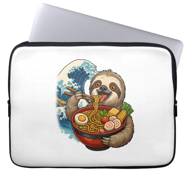 Capa Para Notebook Sloth Eating Japonês Ramen (Frente)