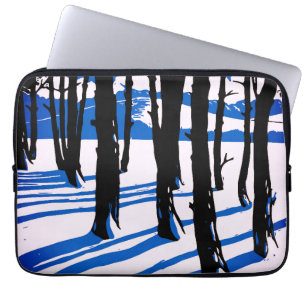 Capa Para Notebook Sombras da Floresta de Inverno – Natureza Minimali