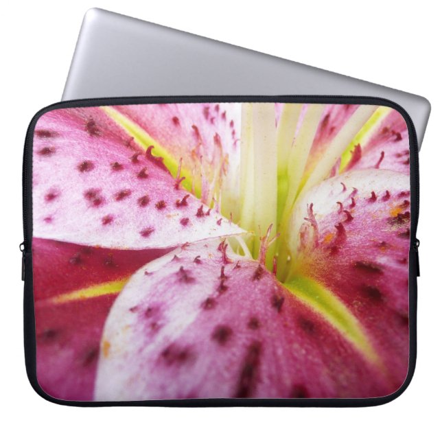 Capa Para Notebook Stargazer Lily Bright Magenta Floral (Frente)