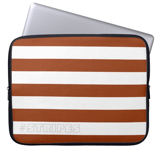 Capa Para Notebook STRIPES Castanho em qualquer Cor (Frente)