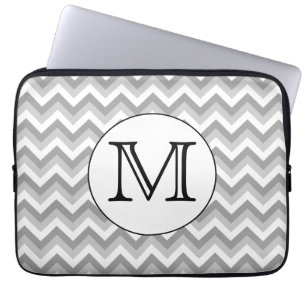Capa Para Notebook Sua Carta. Cinza Zigzag Pattern Monograma.
