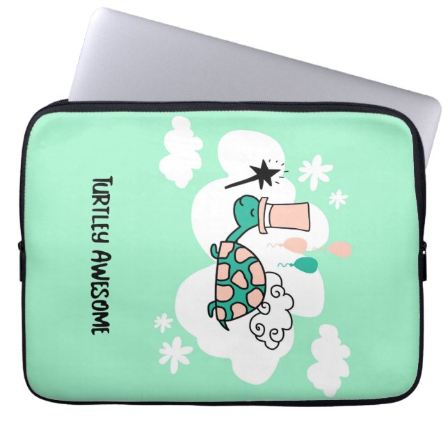 Capa Para Notebook Tartaruga Acaba Nas Nuvens (Frente)