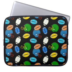 Capa Para Notebook Tema de futebol americano e capacetes fundo preto