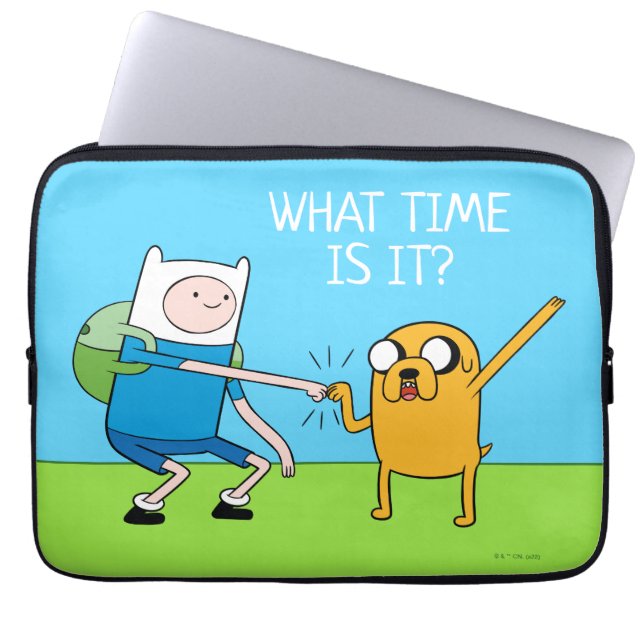 Capa Para Notebook Tempo de Aventura | Finn & Jake Fist Bump (Frente)