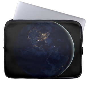 Capa Para Notebook Terra De cheio À Noite Com Luzes Da Cidade Das Amé