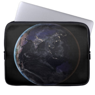Capa Para Notebook Terra De cheio Mostrando As Luzes Da Cidade Da Ási