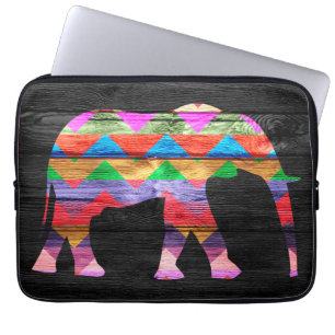 Capa Para Notebook Teste padrão do elefante de Chevron na madeira
