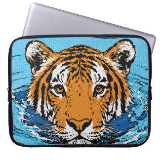 Capa Para Notebook Tigre na Água – Retrato de Vida Selvagem Pop Art