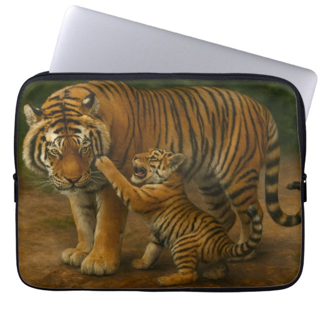 Capa Para Notebook Tigre Tenderness - Pai e Cubo na Floresta (Frente)