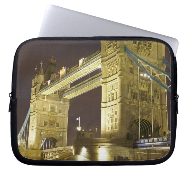 Capa Para Notebook Tower Bridge e River Thames no crepúsculo, Londres (Frente)