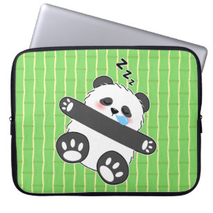 Capa Para Notebook Um adorável bebê panda dormindo pacificamente
