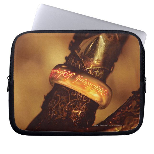 CAPA PARA NOTEBOOK UM ANEL PARA GOVERNAR TODOS ELES™ (Frente)