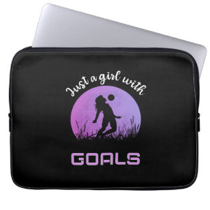 Capa Para Notebook Uma garota com gols de belo futebol