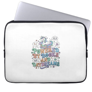 Capa Para Notebook Unicórnio Alimentado por Livros e Devaneios Kawaii