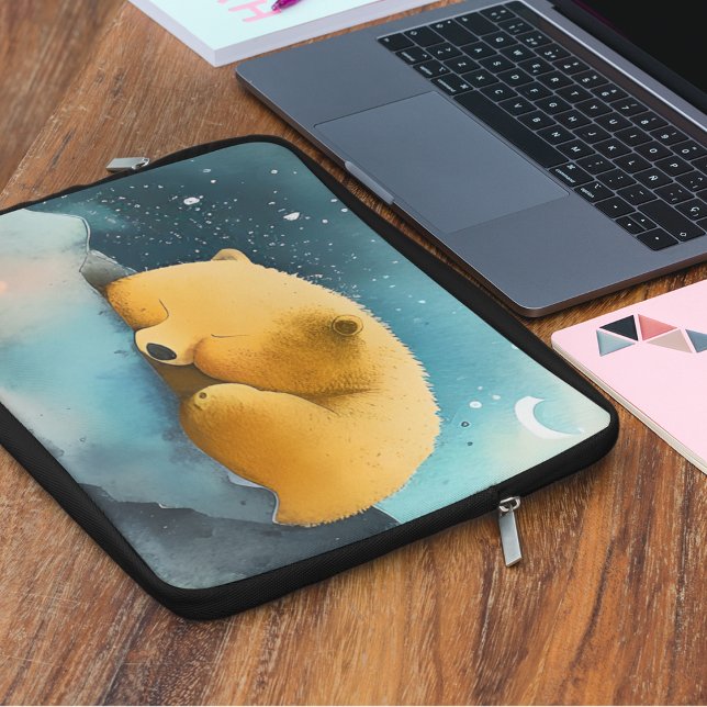 Capa Para Notebook Urso de Dormência em Aquarela (Watercolor Sleeping Bear Laptop Sleeve)