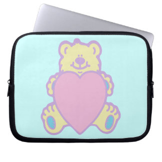 Capa Para Notebook Urso de Pelúcia Fofo Coração de Amor
