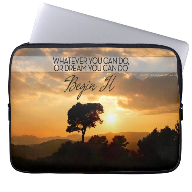 Capa Para Notebook Vá para a citação inspiracional "Comece" (Frente)