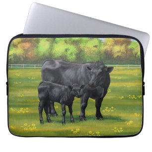 Capa Para Notebook Vaca Angus Negra e Vitelo Negra em Pastagem de Ver
